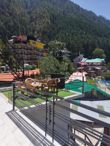 Kasol House | 10 hills homestay