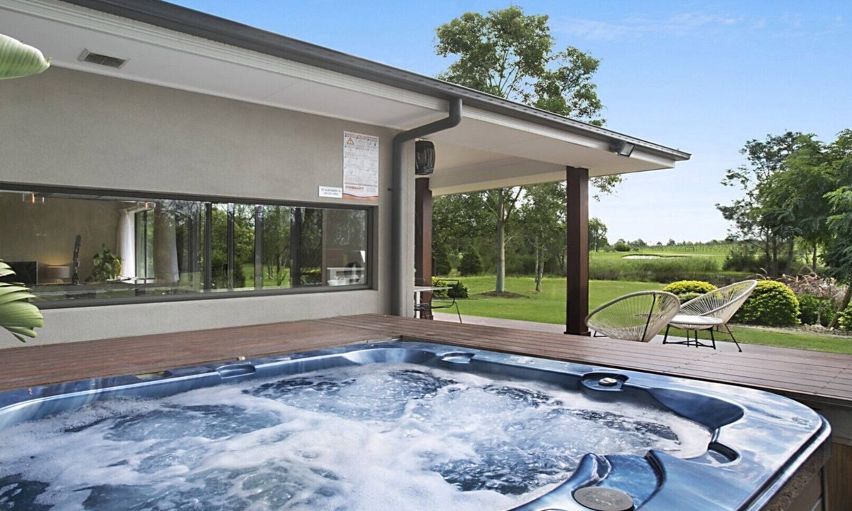 Pokolbin House | 1OAK - THE VINTAGE HOLIDAY HOUSES