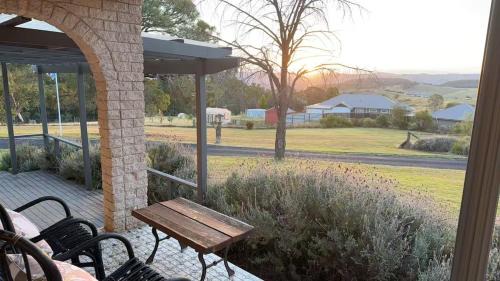 Little Hartley House | 4BR Little Hartley Country Escape, Nature Views