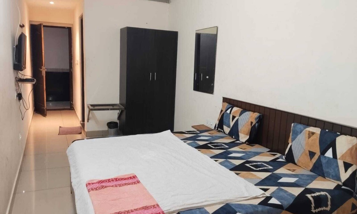 Ram Nagar Hotel | AB Merridien