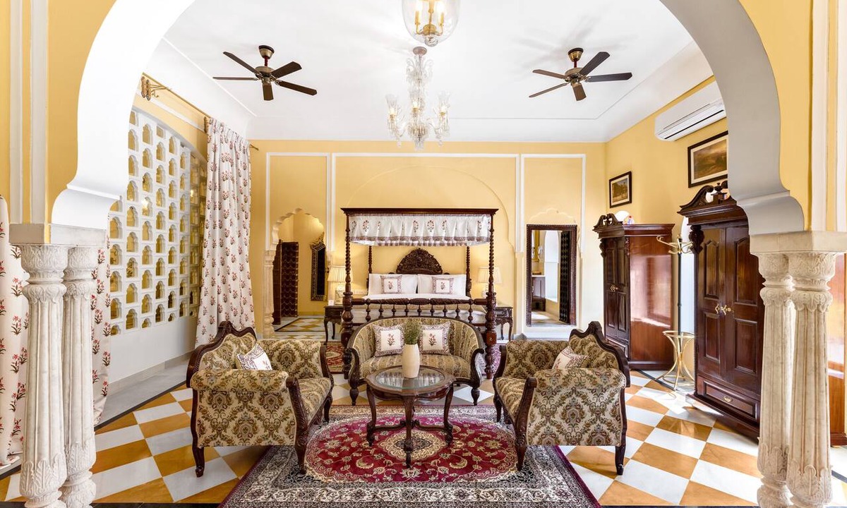 Khetri Hotel | Abheygarh