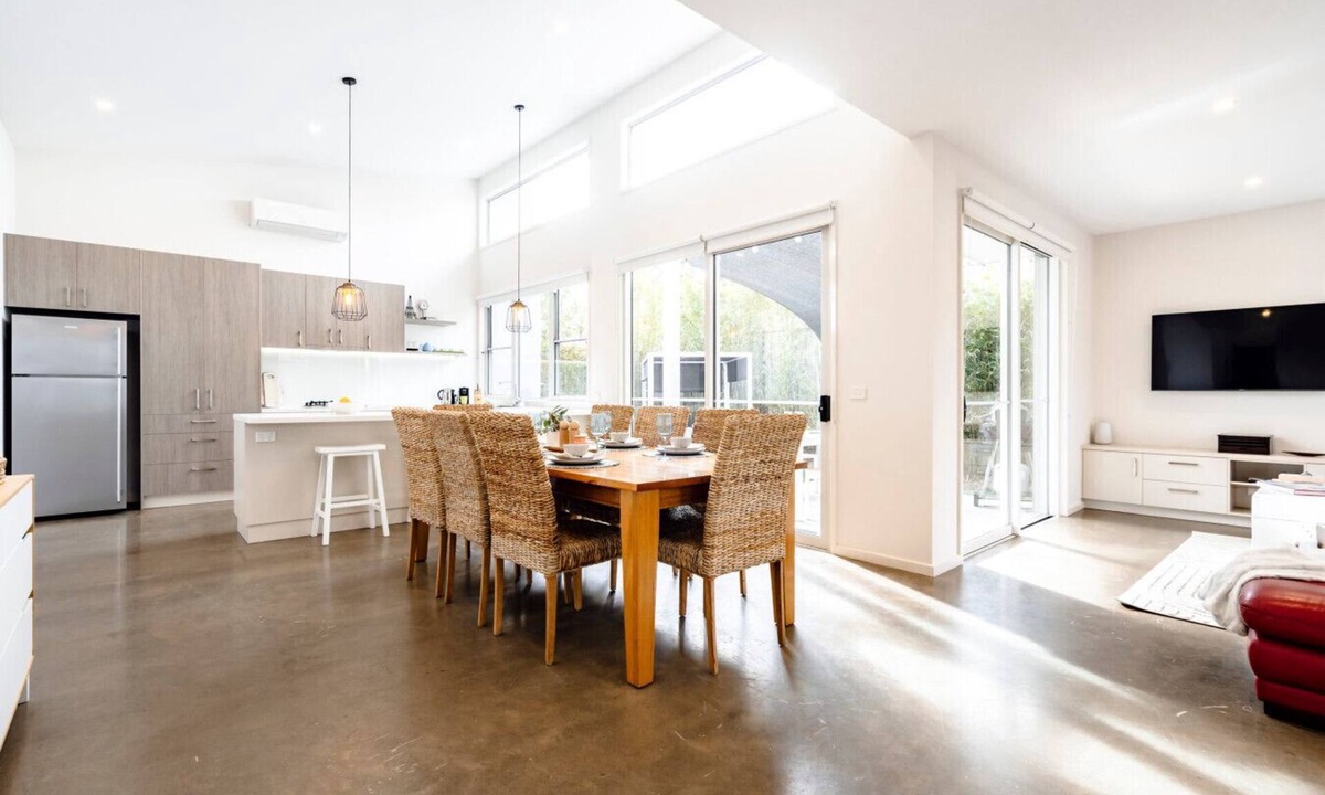 Ocean Grove Villa | Accessible Beach House - Bell 2 - Pet Friendly