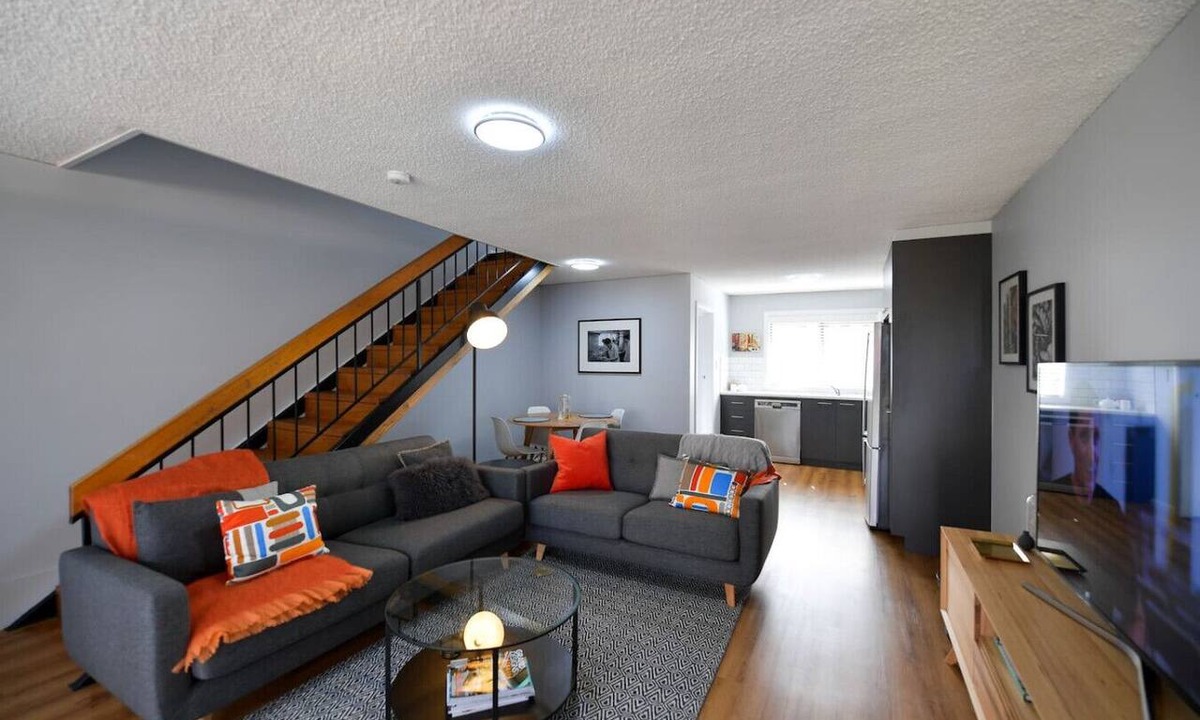Kooringal Apartment | Affordable Quality - Kooringal, Wagga
