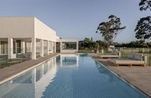 Federal House | Amileka - luxury 25 acre estate with pool