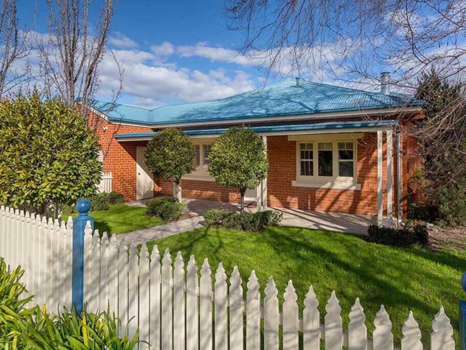 East Albury House | 'Ampleforth East'