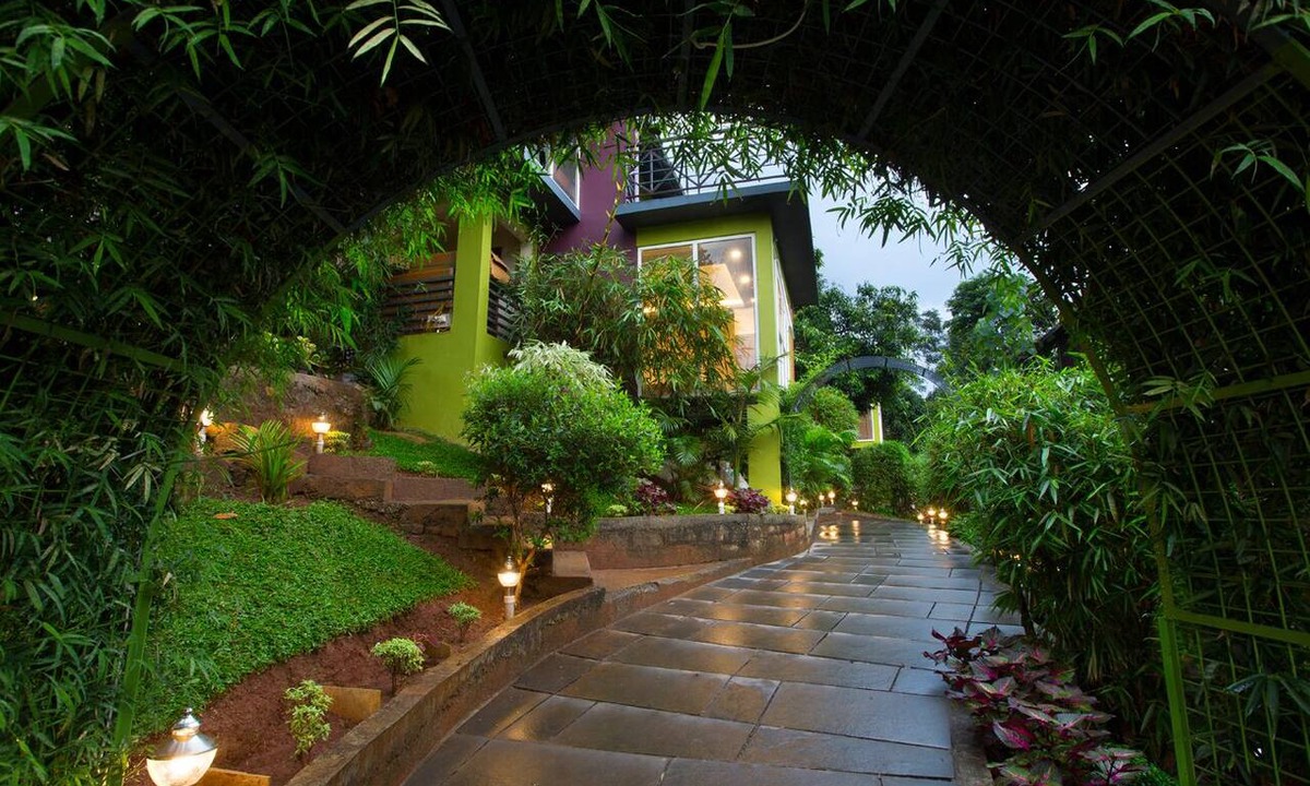 Vythiri Resort | Amrezy Luxury Resort & Spa