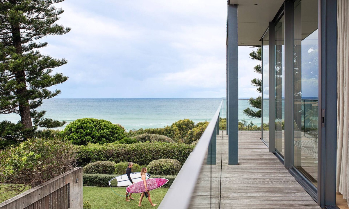 Boomerang Beach House | Architectural Beachfront House