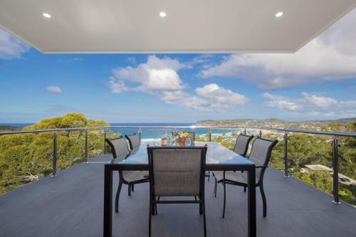 North Avoca House | Avoca Infinity - Expansive Haven with Ocean Panorama