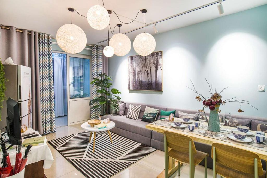Jingxiu District Apartment | Baoding Jingxiu·BaoDing Railway Station· Locals Apartment 00138000