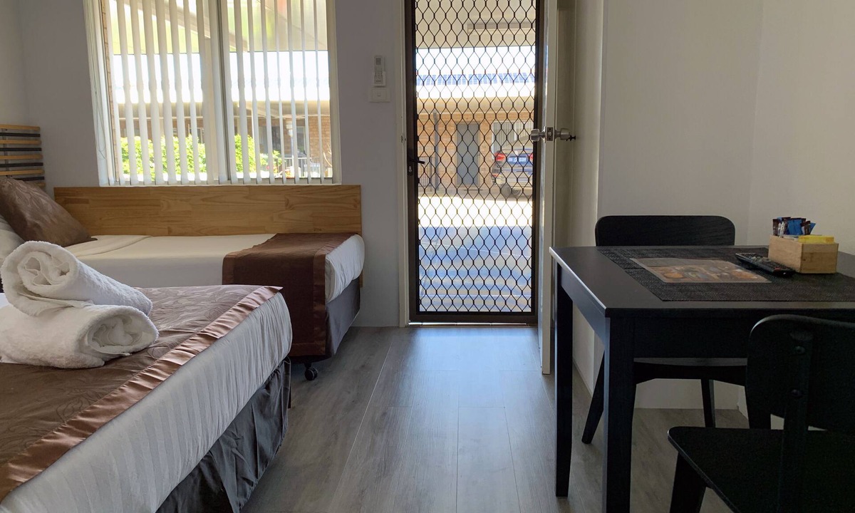 Moree Hotel | Baths Motel