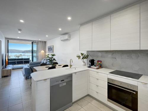 Batemans Bay Apartment | Bay View 2-Bedroom Apartment