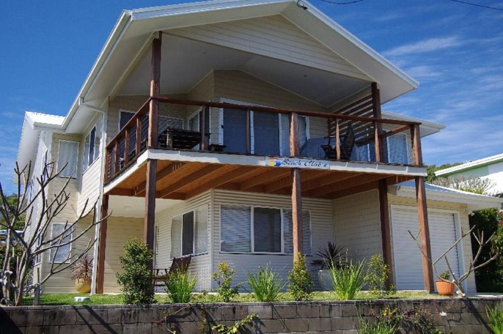 Crescent Head House | Beach Club 2, 5 Gowing Street