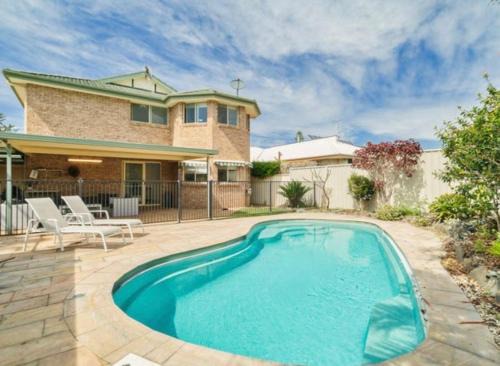 Harrington House | Beach Street Stay