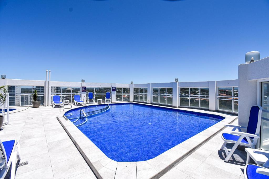 Coolangatta Hotel | Beachcomber International Resort