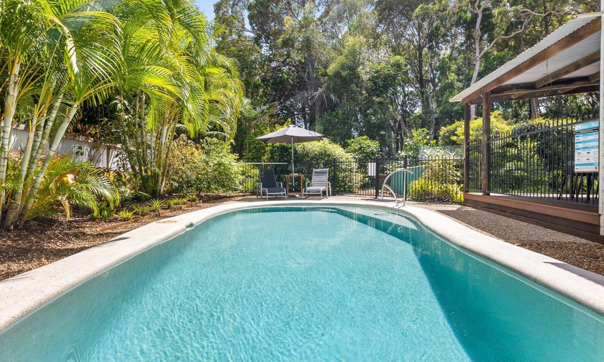 Rainbow Beach House | Beachcomber - Rainbow Shores