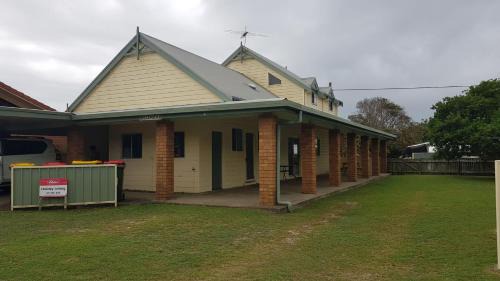 Hat Head Villa | Billungar Unit 2 at Hat Head - 1 Creek Street