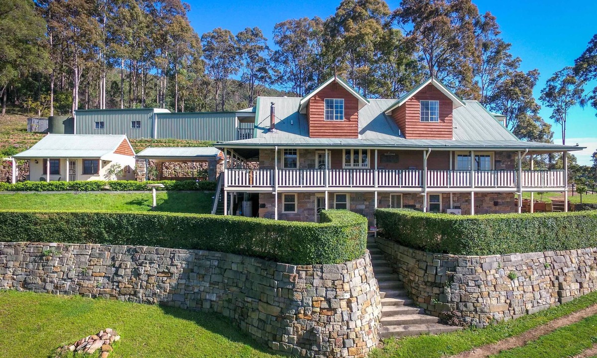 Mount View House | Bimbadeen Mountain Retreat - Mountainside retreat with panoramic views