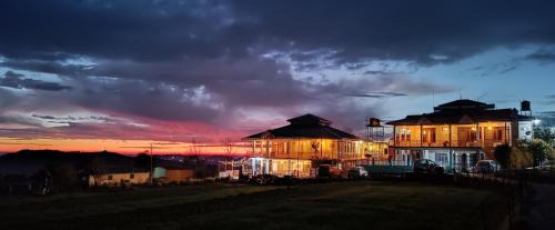 Gunehr Hostel | Bir Nest Hostel