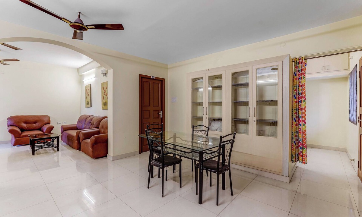 Chromepet Hotel | Blessings Studio Chrompet