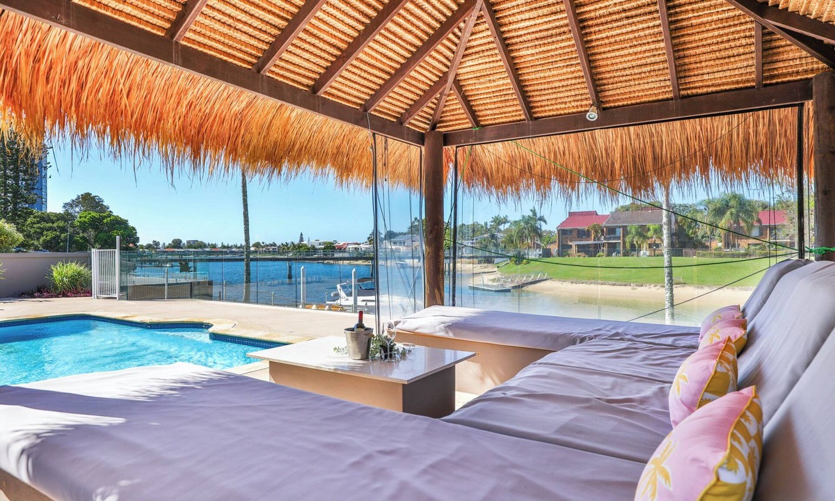 Mermaid Waters House | Bliss On The Boulevard