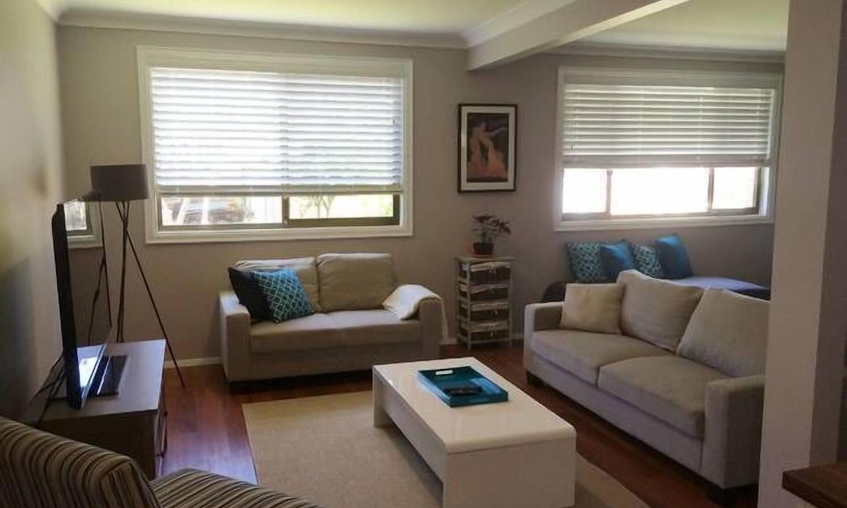 Callala Beach House | Blue Finn - 200 meters to Callala Beach