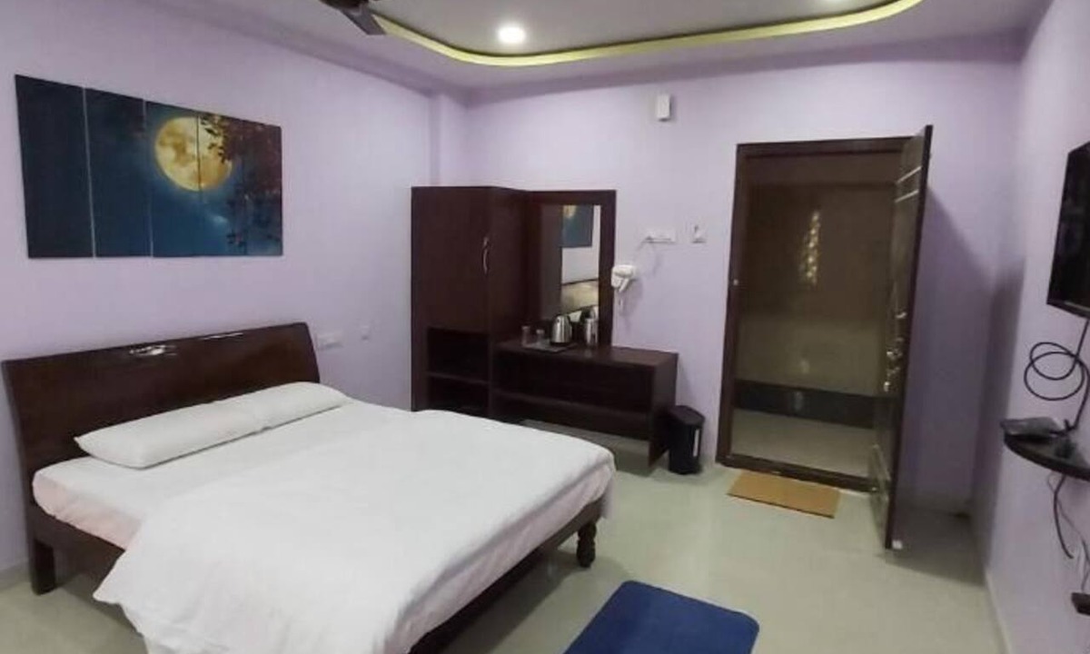 Nandyal Hotel | BMR BALA LODGE