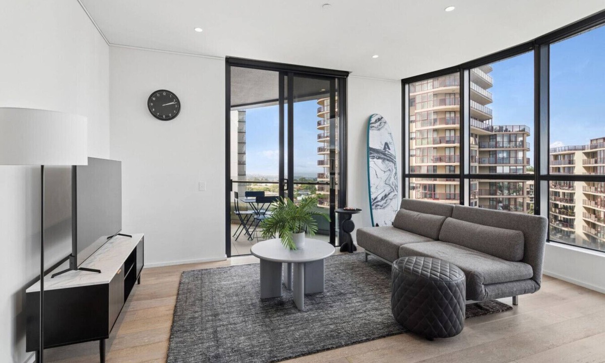 Bondi Junction Apartment | Bondi Junction Apt | Shops, Transport & Beach