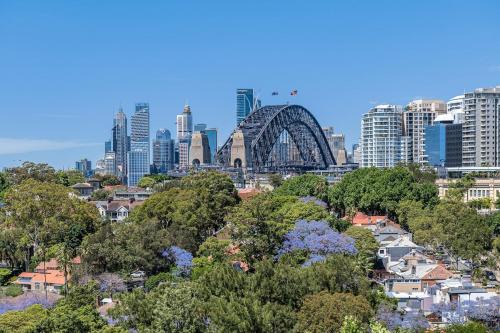North Sydney Apartment | Bridge View Nest