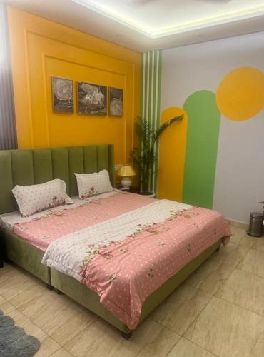 Hardoi Hotel | Califin guest house