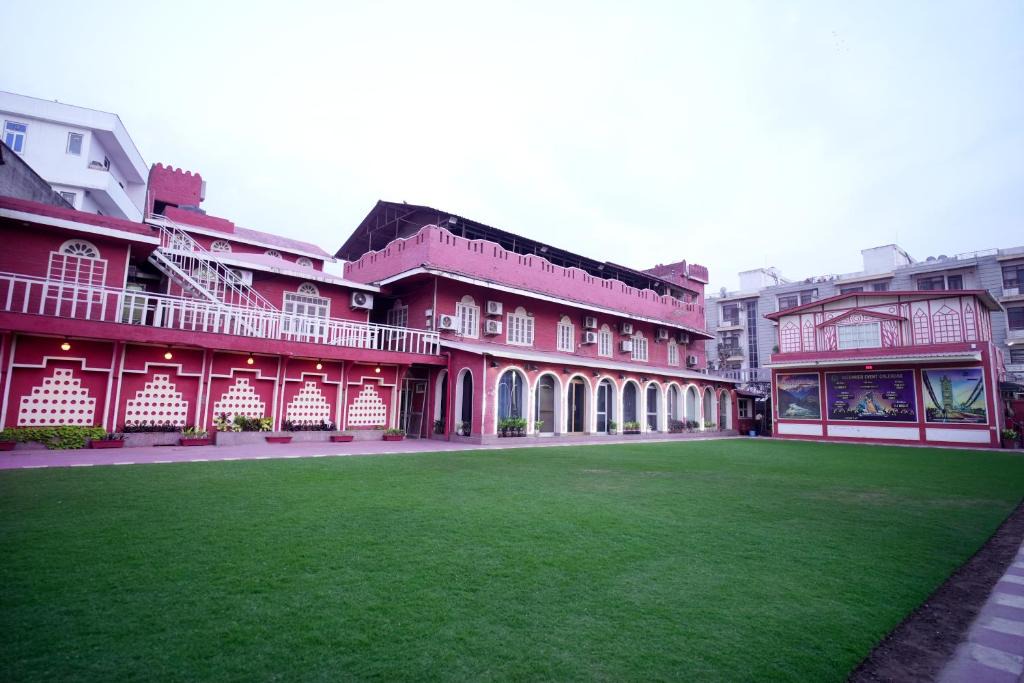 Jaipur Hotel | Canalta Hotel Restaurant Bar