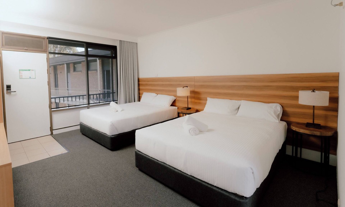 Watson Hotel | Canberra Park Motel