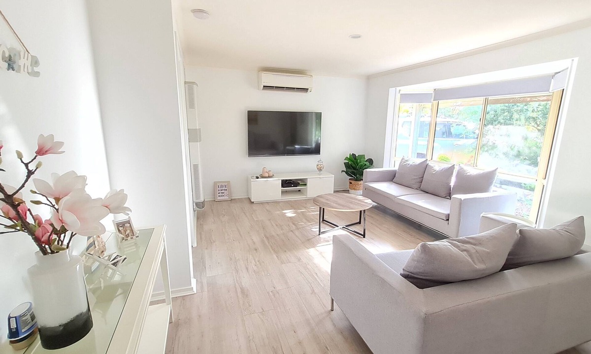 Capel Sound House | Caplesound Beach house 5 min walk to the beach and shops