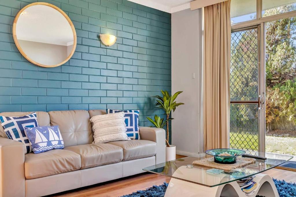 West Beach Apartment | Captain's Rest - Seaside Lifestyle on West Beach