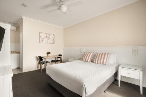 Toronto Hotel | Catalina Motel Lake Macquarie