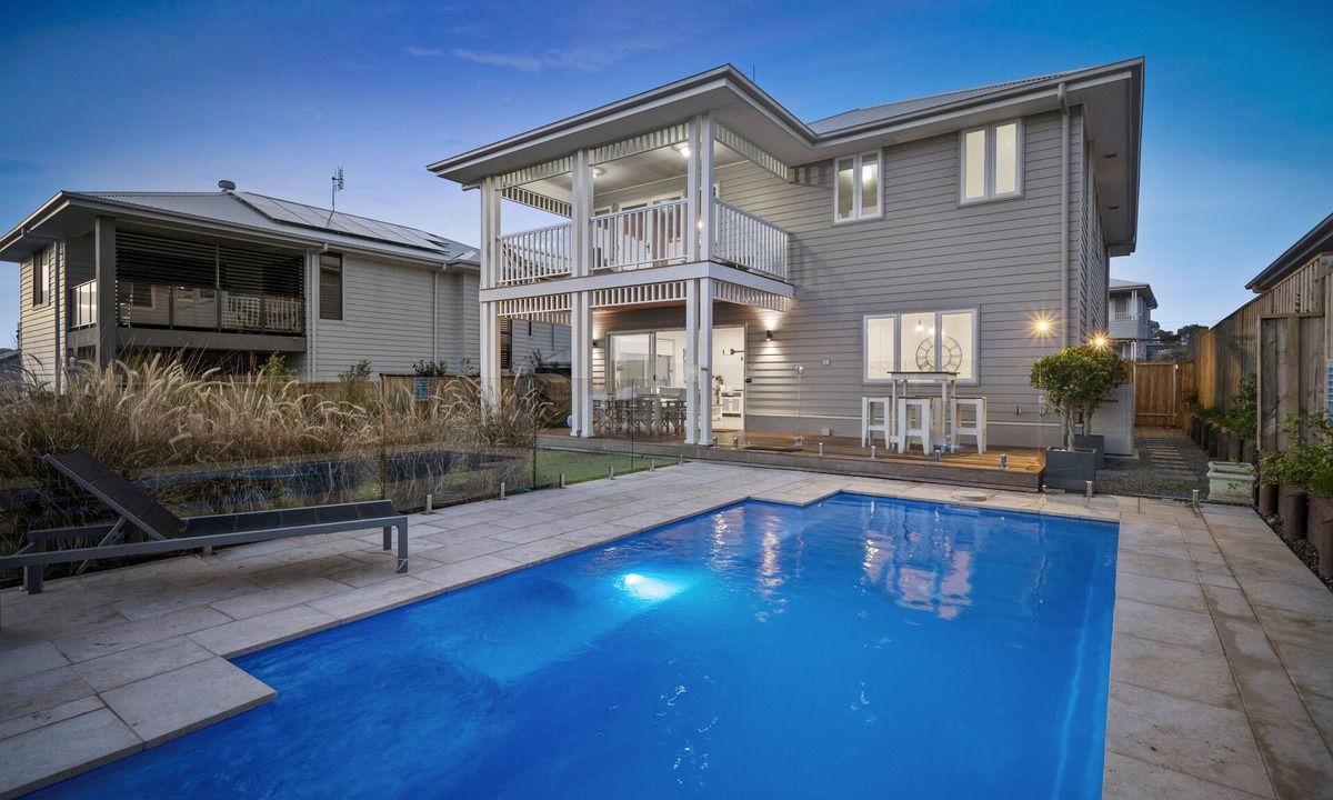 Catherine Hill Bay House | Catherine Hill Bay Hampton's Style home with Pool in Lake Macquarie