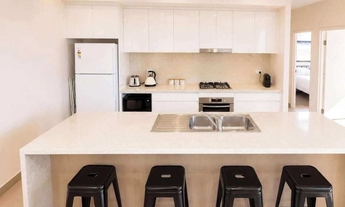 Caves Beach Apartment | Caves Beach Retreat - close to beach and shops