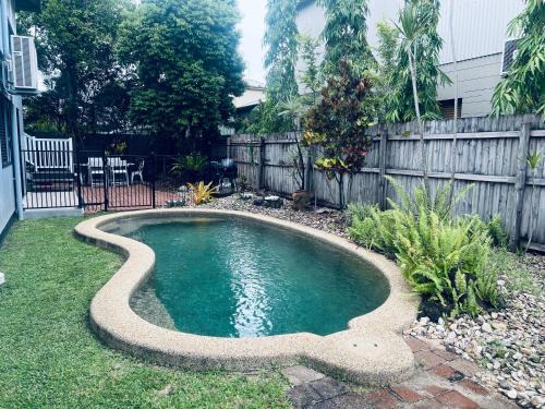 Parramatta Park Apartment | Character Queenslander in Cairns City