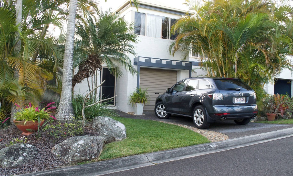 Mooloolaba Villa | Charming villa with WiFi and AC in serene Mooloolaba Beach