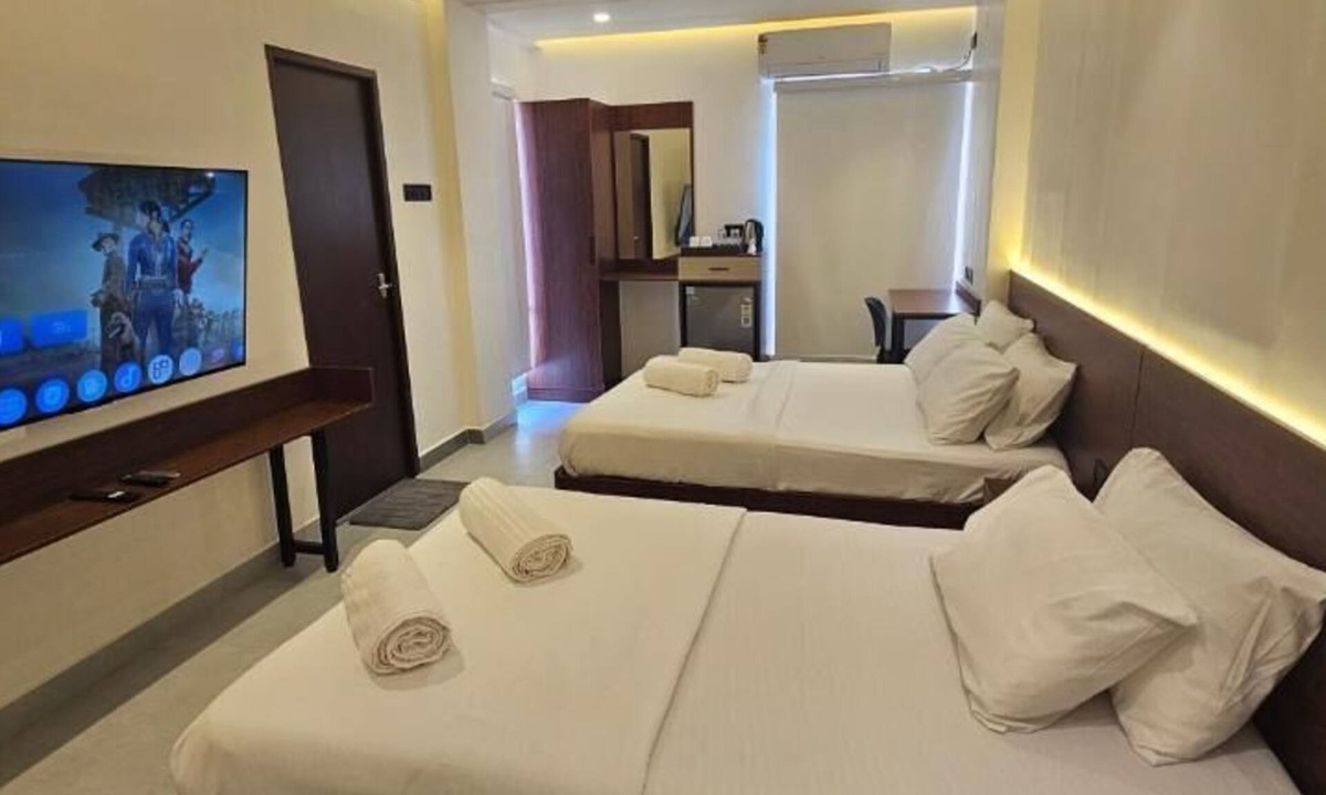 Chennai Hotel | Chippy Residency Pallikaranai