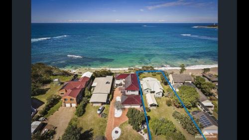 Noraville House | Cliff Cottage - Noraville