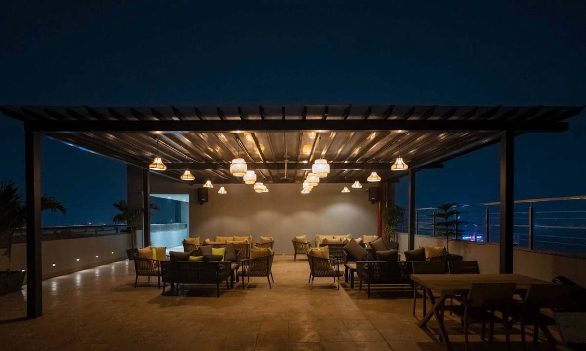Kharar Hotel | Clubhouse Hotel Chandigarh Mohali