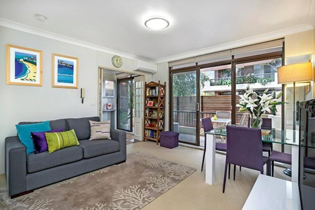 Crows Nest Apartment | CN016-Modern Crows Nest Apartment, Easy CBD Access