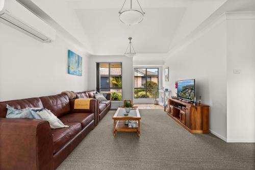 Vincentia Villa | Coastal Villa by Experience Jervis Bay