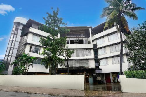 Nilje Gaon Hotel | Collection O Lodha Experia Mall Dombiwali Formerly RR Suites