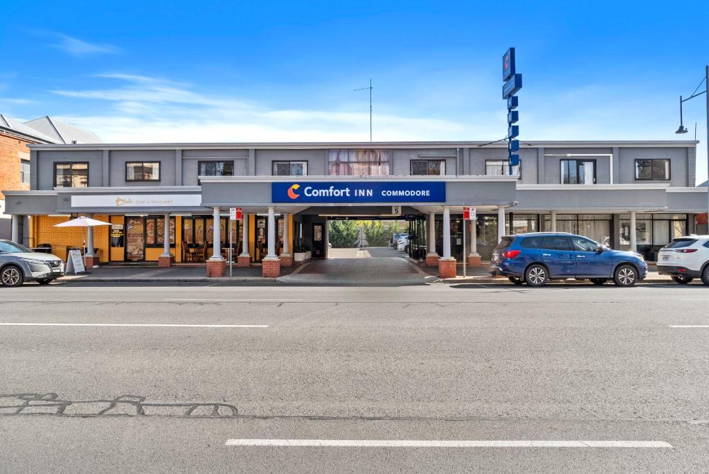 Albury Hotel | Comfort Inn Commodore Albury