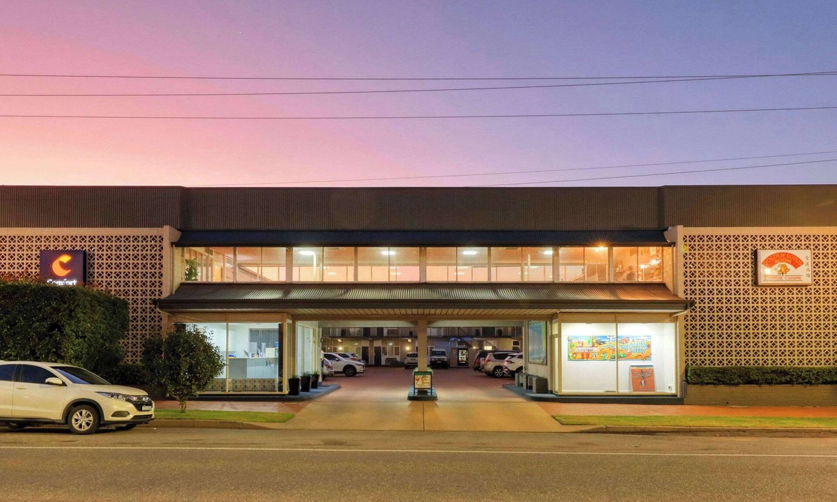 Broken Hill Hotel | Comfort Inn Crystal