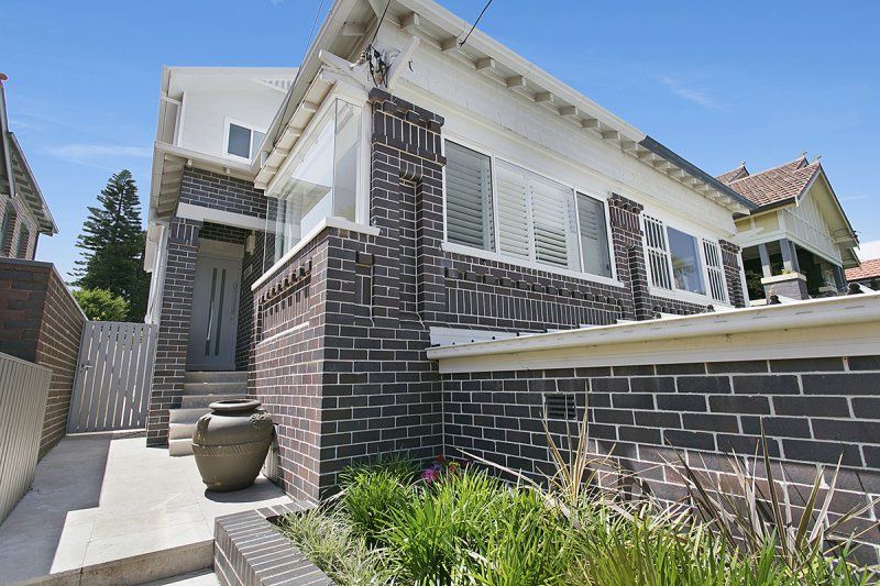 South Coogee House | COOGEE Athol Street (H) - Family Home with Pool near Coogee Beach