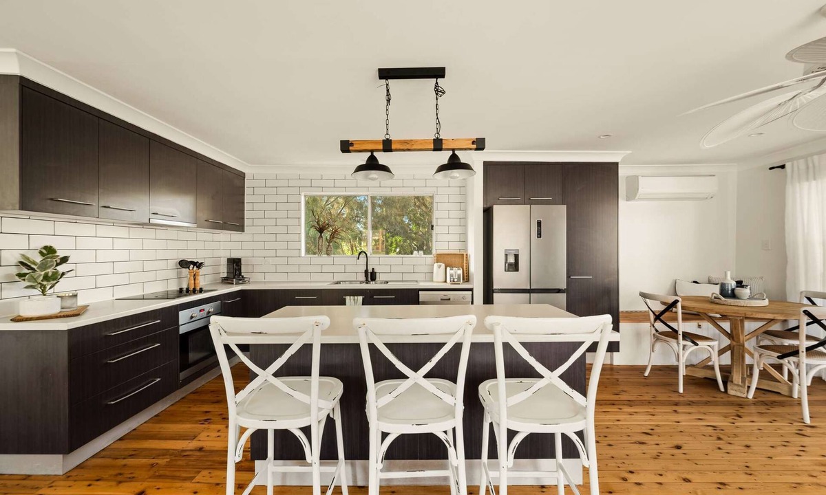 Copacabana House | "Coponia House" – Seconds to the Beach
