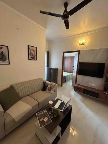 Bommanahalli Apartment | Cozy Boho 1BHK near Metro in BTM, Bangalore