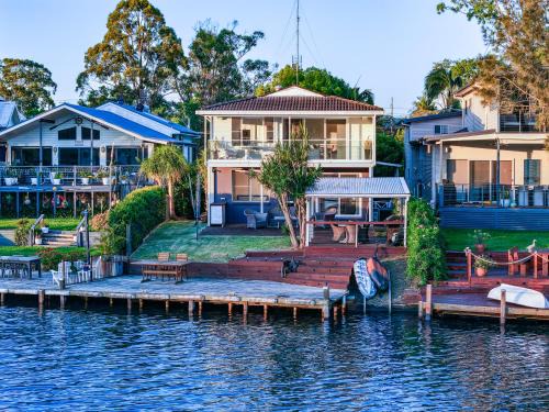 Dora Creek House | Creekside Comfort Dora Creek